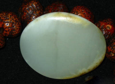 玉石中的水线是什么?是毛病吗?