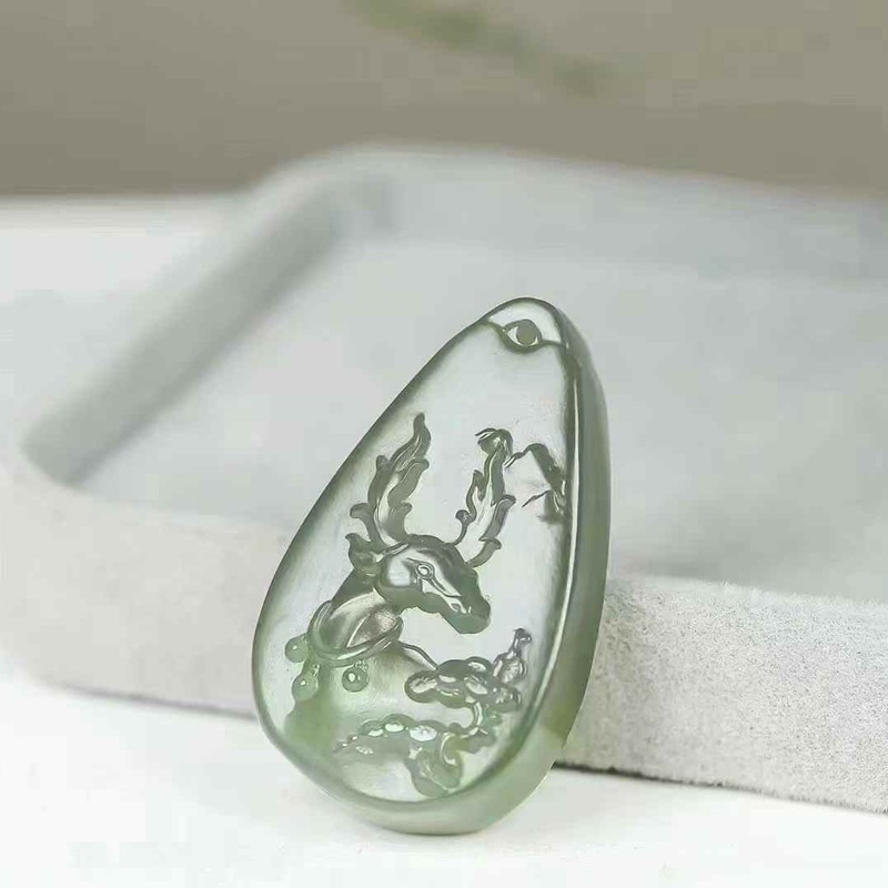 和田玉工厂店玉石工艺品天然新疆和田玉青海料湖水绿鹿玉石吊坠