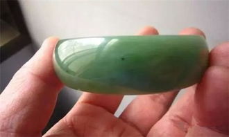 珠宝一万号 碧玉种类繁多,和田碧玉只是其中一种