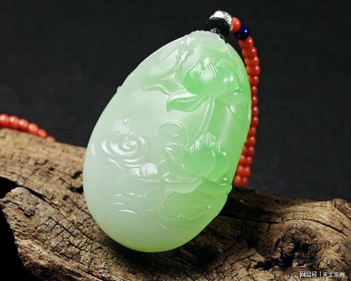 玉质才是硬道理 四种可以与传统和田玉掰手腕的 新和田玉