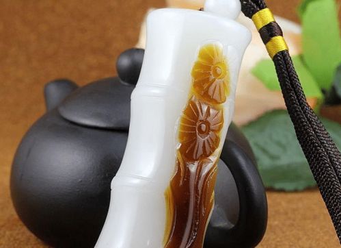 糖白玉的归属、价值与产地分析