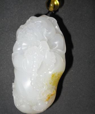 玉石市场假皮料子好卖的背后 青海玉石等级难以辨别的困境