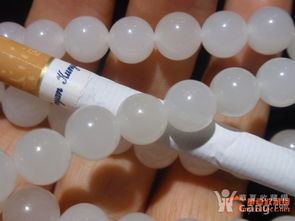 珠光流转，秀韵天成 探秘青海白玉项链的温润之美